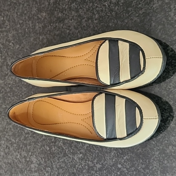 Naturalizer size 5 shoes - Picture 1 of 6